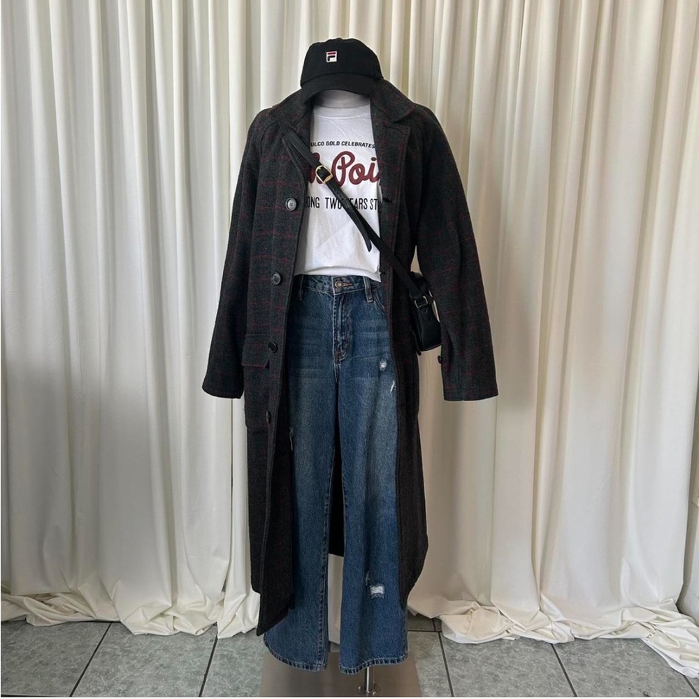 VINTAGE 80s WOOLRICH Windowpane Wool Overcoat size Medium.